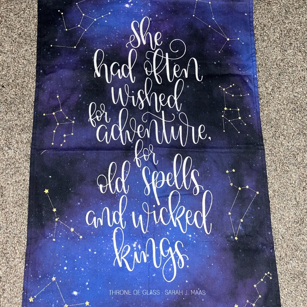 Owlcrate Throne of Glass tea towel